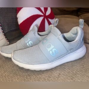 Size 6 adidas sneakers